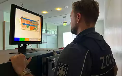 HZA-MS: Konstant hohe Einnahmen, stabile Prüfungstätigkeiten und viel Arbeit mit E-Zigaretten / Hauptzollamt Münster zieht für 2025 Bilanz - Foto: presseportal.de