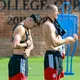 «Hart trainieren» ist auch im Turnier wichtig: Aleksandar Pavlovic (l) und Waldemar Anton auf dem Trainingsplatz in Winston-Salem. (Archivbild) - Bild: Jan Woitas/dpa