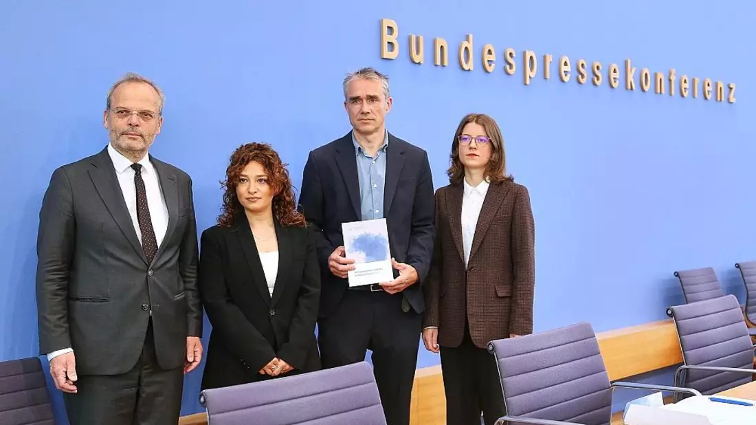 Bericht vorgestellt: Keine Trendwende bei antisemitischen Vorfällen