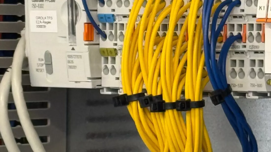 greentech bringt eigenen EZA-Regler auf den Markt - Bild: presseportal.de