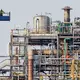 Chemieunternehmen warnen vor einem Kostenanstieg durch den europäischen Emissionshandel - Bild: Uwe Anspach/dpa