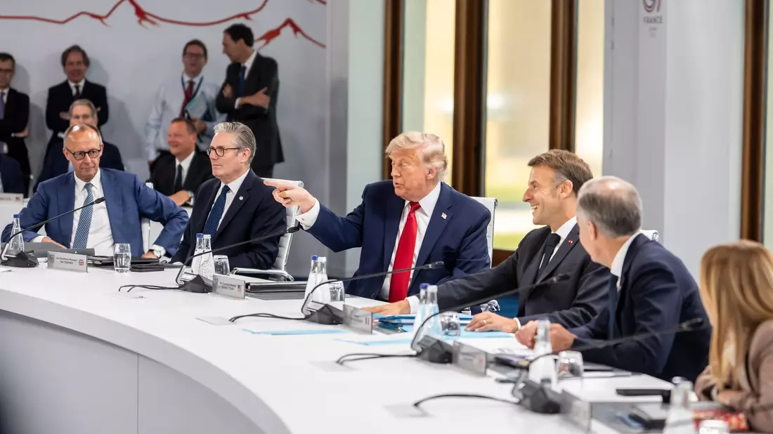 Die G7-Staaten wollen weniger abhängig von China werden.  - Bild: Michael Kappeler/dpa-Pool/dpa