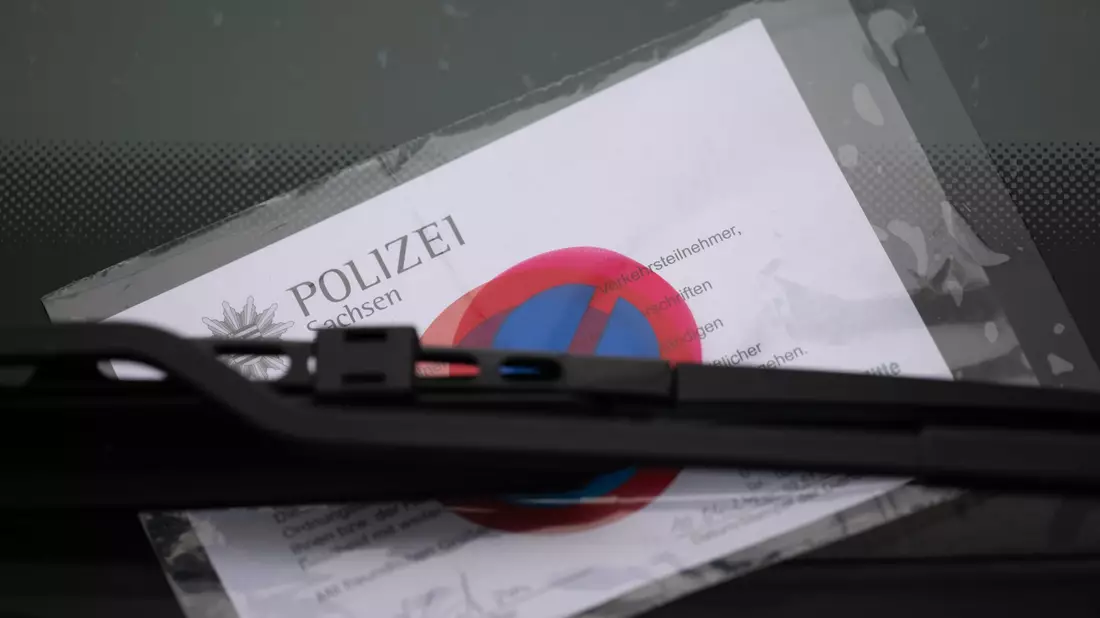 Über Bußgelder für Verkehrsverstöße wollen die Innenministerinnen und Innenminister in Hamburg beraten. Ob hier schon konkrete Beschlüsse gefasst werden, ist allerdings fraglich. (Symbolbild) - Bild: Sebastian Kahnert/dpa