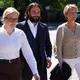 Christina Block und ihre Verteidiger in einer Prozesspause. - Bild: Marcus Brandt/dpa