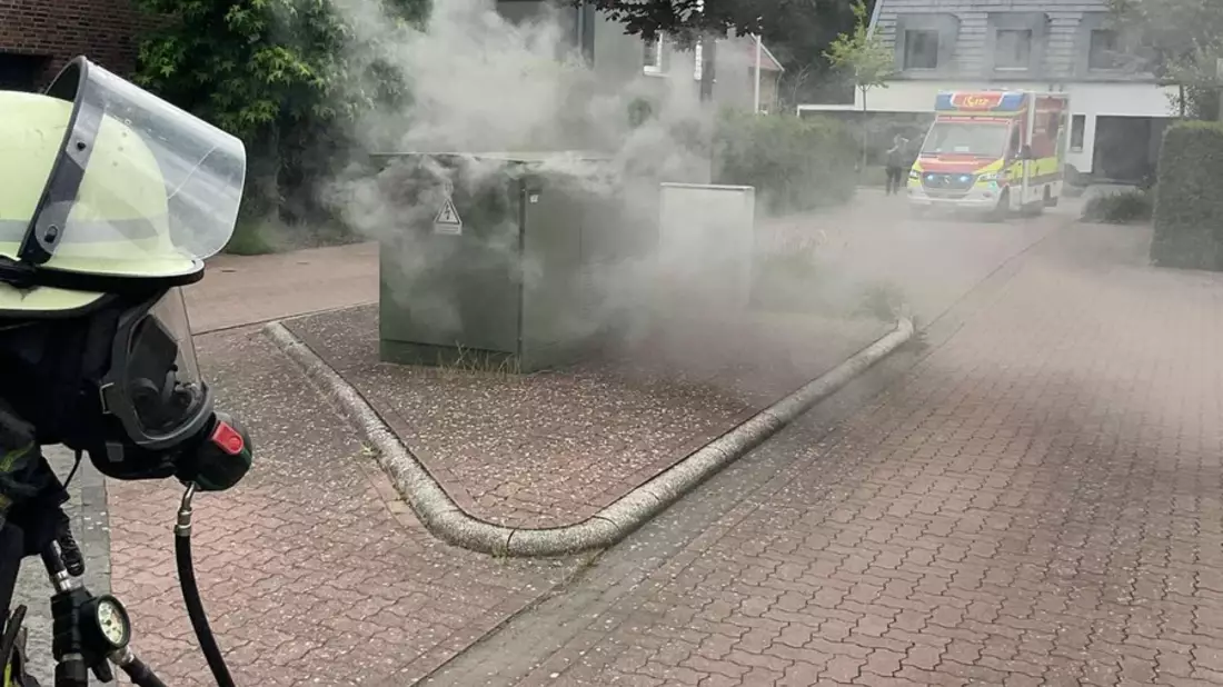 FW Bocholt: Stromausfall nach Trafobrand in Stenern - Bild: presseportal.de