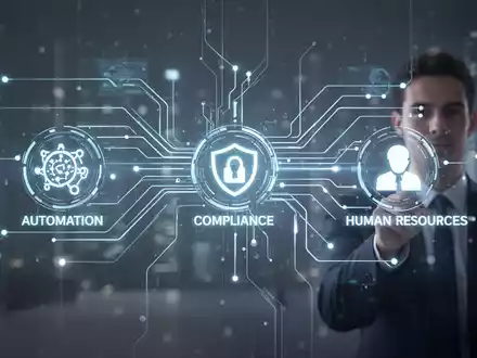 Abstrakte Darstellung des digitalen Onboardings mit leuchtenden Linien, die Automatisierung, Compliance und Personalwesen verbinden. - Foto: über boerse-global.de