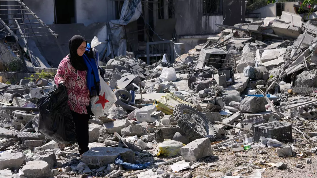Der veröffentlichte Text des Rahmenabkommens schließt ein Ende des Kriegs im Libanon mit ein. - Bild: Hussein Malla/AP/dpa