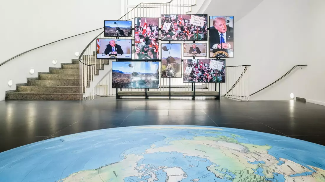 Grönland als Austragungsort globaler Machtverschiebungen / Der Frankfurter Kunstverein schaut auf die Hintergründe und zeigt die Ausstellung Grönland - Not For Sale - Kalaallit Nunaat Forever - Bild: presseportal.de