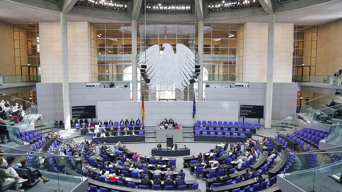 Röwekamp: Hormus-Mandat nur mit defensivem Auftrag