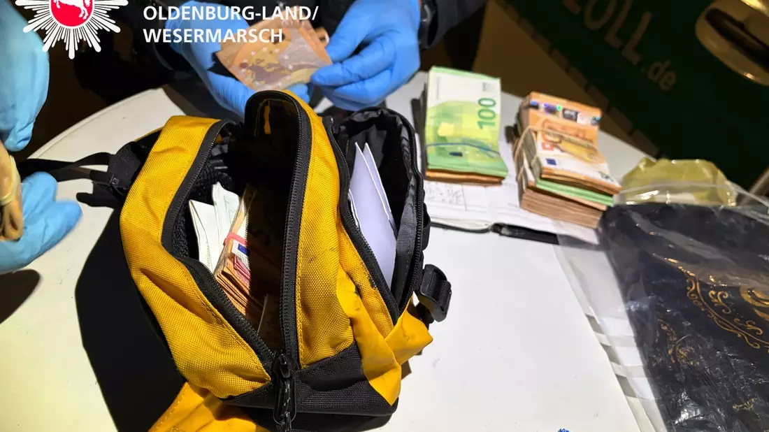 POL-DEL: Autobahnpolizei Ahlhorn: Behördenübergreifende Großkontrolle auf der Autobahn 1 +++ Zahlreiche Verstöße festgestellt - Bild: presseportal.de