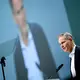 Konzernchef Oliver Blume hatte seine Aktionäre zuletzt 2023 in Präsenz empfangen. (Archivbild) - Bild: Britta Pedersen/dpa