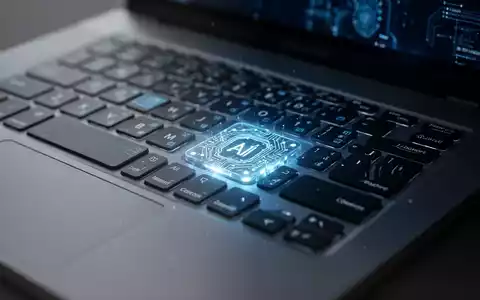 Close-up of a laptop keyboard with a glowing, customizable key, symbolizing AI and user control on Windows 11. - Foto: über boerse-global.de