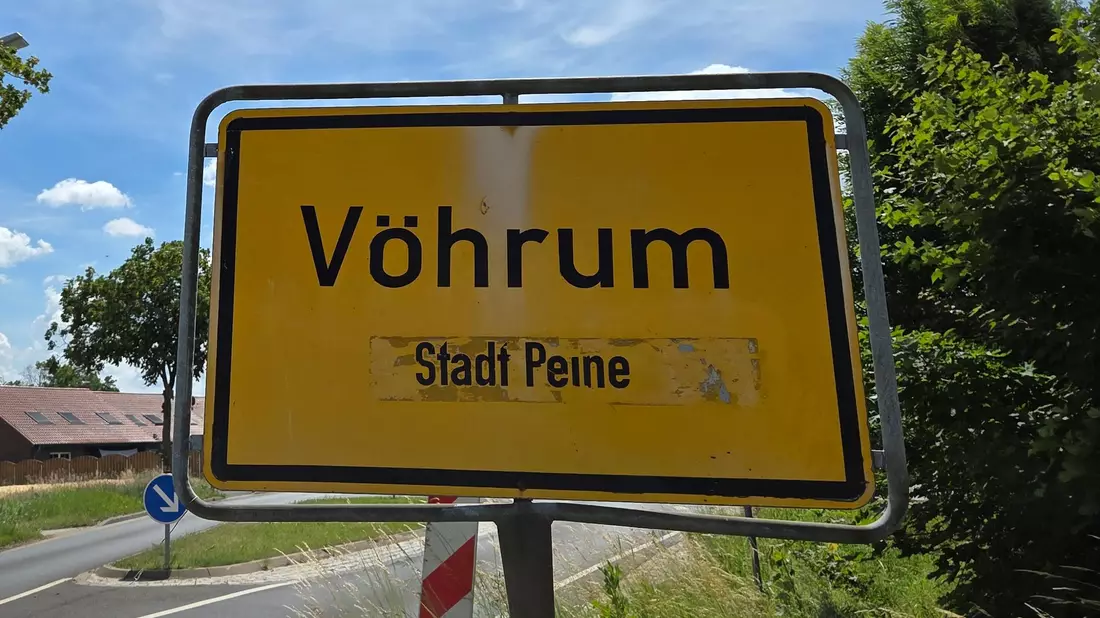 Nach Angaben der Ermittler floh der Gefangene in Peine-Vöhrum.  - Bild: Christian Brahmann/dpa