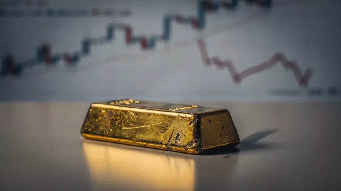 Goldpreis unter Druck: Fed-Zinsschock bremst Erholung