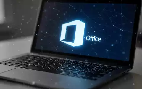Close-up of a laptop keyboard with a glowing Microsoft Office logo on the screen, indicating software troubleshooting. - Foto: über boerse-global.de
