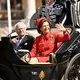 Bei der großen Feier zu ihrer Goldhochzeit fuhren König Carl XVI. Gustaf und Königin Silvia am vergangenen Wochenende in einer offenen Kutsche durch Stockholm.  - Bild: Henrik Montgomery/TT News Agency/AP/dpa