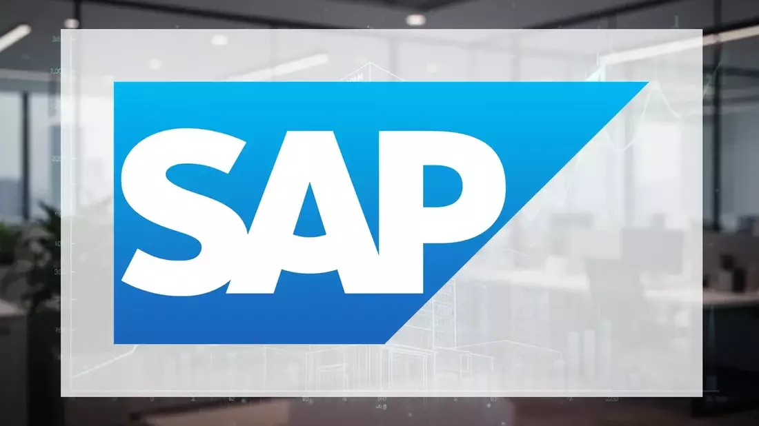 SAP Stock at 52-Week Low: Why Analysts See 50% Upside Despite 33% Drop