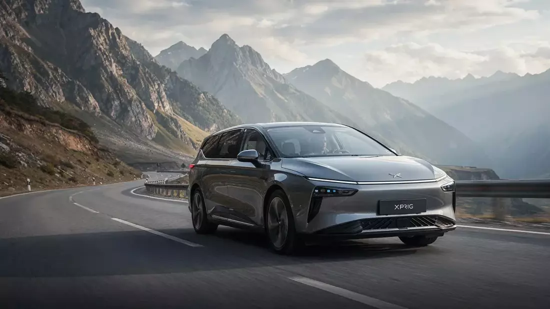 XPeng Aktie: Neuer X9 triumphiert im europäischen Reichweitentest
