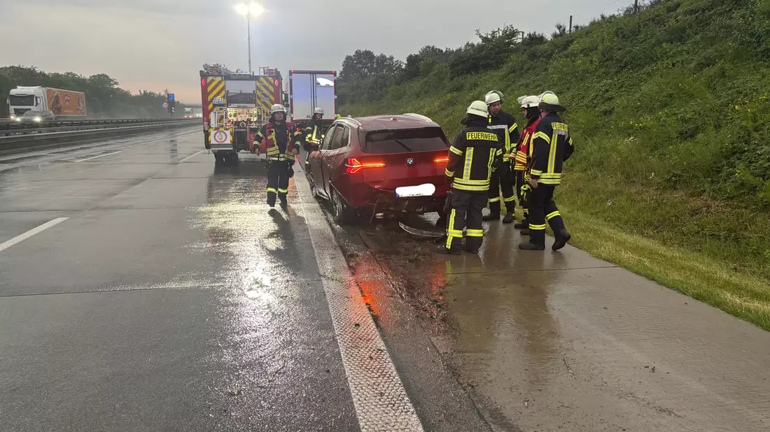 FW-ROW: Verkehrsunfall auf der A1 am frühen Morgen - Bild: presseportal.de