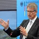 Ziel ist es laut Schnieder, dass die Brücke Ende 2028 wieder befahrbar ist. - Bild: Henning Kaiser/dpa