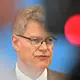 Schnieder will beim Neubau aufs Tempo drücken. - Bild: Henning Kaiser/dpa