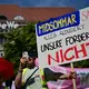 Handelsbeschäftigte streikten am Freitag in Berlin für höhere Löhne. - Bild: Sebastian Christoph Gollnow/dpa