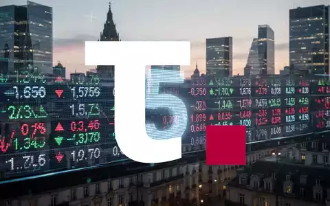 Eine Nahaufnahme eines stilisierten Börsentickers, der Finanzdaten anzeigt, mit einer dezenten Überlagerung der Zahl '5'. - Foto: über boerse-global.de