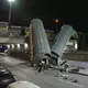 Zwei Waggons sind in München von einer Brücke gestürzt.  - Bild: Ehsan Monajati/dpa