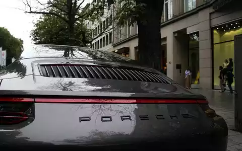 Porsche in der Düsseldorfer Kö (Archiv) - Foto: via dts Nachrichtenagentur
