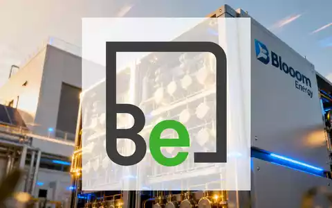 Nahaufnahme eines Bloom Energy Brennstoffzellenstapels, der technologischen Fortschritt und saubere Energie darstellt. - Foto: über boerse-global.de