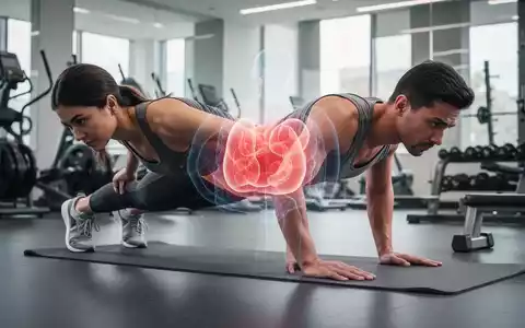 Eine Person führt eine Core-Übung auf einer Yogamatte aus, symbolisiert Prävention von Diabetes durch gezieltes Training. - Foto: über boerse-global.de