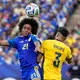 Der frühere Bremer Tahith Chong wehrte sich mit Curaçao tapfer.  - Bild: Charlie Riedel/AP/dpa