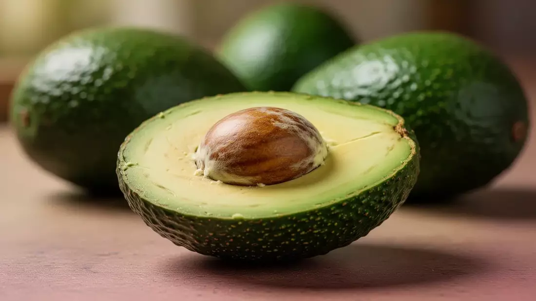Avocado-Studie 2026: Positive Effekte auf Bauchfett und Blutfette