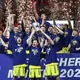 Alba Berlin feiert den großen Meister-Coup in München. - Bild: Matthias Stickel/dpa