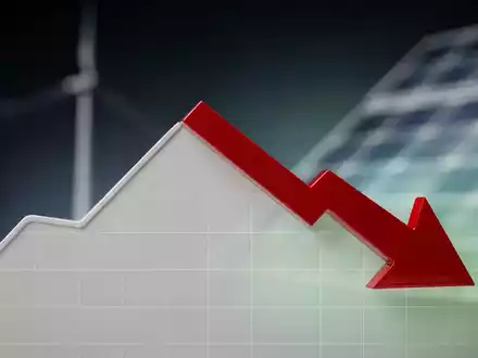 Ein stilisierter Graph mit einem roten Pfeil, der einen Kursrückgang von einem Hochpunkt bei einem Wertpapier von Vulcan Energy anzeigt. - Foto: über boerse-global.de