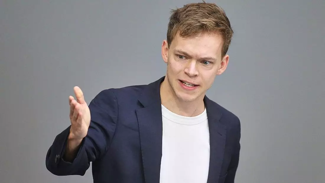 Gruppe von Grünen-Abgeordneten gegen Rente ab 70