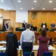 Vor Gericht räumte der Angeklagte Fehler ein und bedauerte die Entscheidung.   - Bild: Christoph Schmidt/dpa