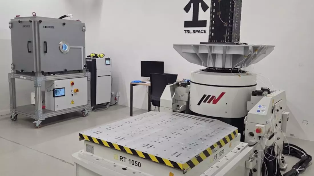TRL Space eröffnet in Brünn ein Testzentrum im Wert von fast 20 Millionen tschechischen Kronen, rund 826.000 EUR / Dank optimaler Größe und Leistung eignet es sich nicht nur für Raumfahrttechnologien - Bild: presseportal.de
