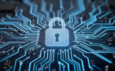 A digital circuit board with glowing blue lines and a padlock icon, symbolizing AI regulation and data security. - Foto: über boerse-global.de