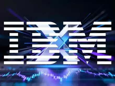 Abstrakte Darstellung von KI und Datenanalyse mit leuchtenden Linien und Formen, die ein stilisiertes 'X' bilden, vor dunklem Hintergrund. - Foto: über boerse-global.de