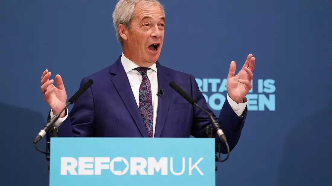 Der Profiteur der Regierungskrise: Reform-Chef Nigel Farage. (Archivbild) - Bild: Jacob King/PA Wire/dpa
