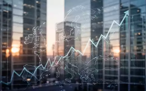 Eine Finanzgrafik zeigt einen Aufwärtstrend vor dem Hintergrund einer stilisierten Europakarte und modernen Bürogebäuden. - Foto: über boerse-global.de