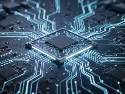 A close-up, illuminated circuit board with a blue glow, representing advanced GPU technology and machine learning. - Foto: über boerse-global.de