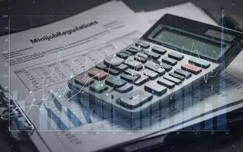 Eine abstrakte Darstellung von Finanzdaten und Gesetzestexten, die die komplexen Änderungen der Minijob-Regelungen symbolisiert. - Foto: über boerse-global.de