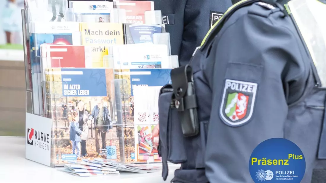 POL-RE: Bottrop: Polizei mit Infostand auf dem Feierabendmarkt - PräsenzPlus - Bild: presseportal.de