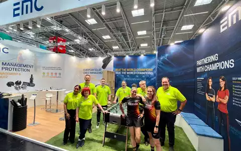 EMC-direct auf der Intersolar: Europaweiter Spezialzulieferer für das Solar Cable Management - Foto: presseportal.de