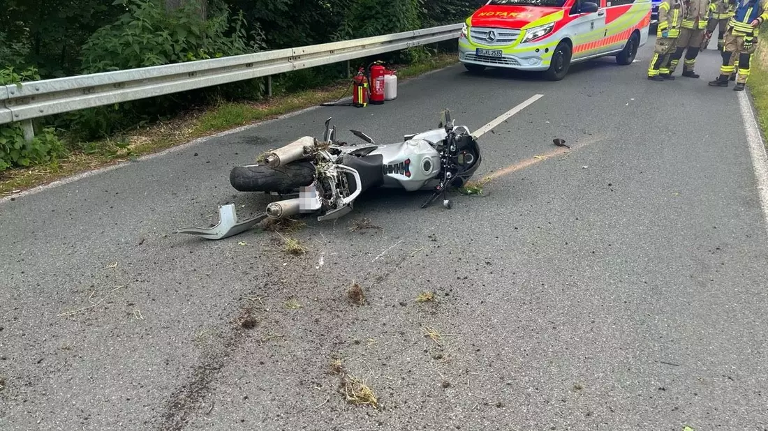 POL-HX: Motorradfahrer bei Unfall schwer verletzt - Bild: presseportal.de