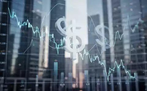 Eine Nahaufnahme eines Finanzdiagramms mit einem deutlichen Rückgang, überlagert mit einem Rabattsymbol, im Hintergrund verschwommene Hochhäuser. - Foto: über boerse-global.de