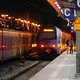 Leere Züge am Bahnhof Rosenheim in Bayern. - Bild: Uwe Lein/dpa