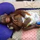 Mit schweren Verbrennungen kam Himba vor fast 15 Jahren ins BOS-Rettungszentrum. - Bild: -/BOS Foundation/dpa
